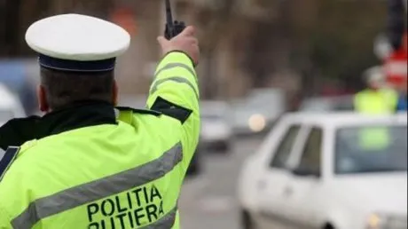 Șofer de 25 de ani, arestat preventiv după o urmărireca în filme a polițiștilor