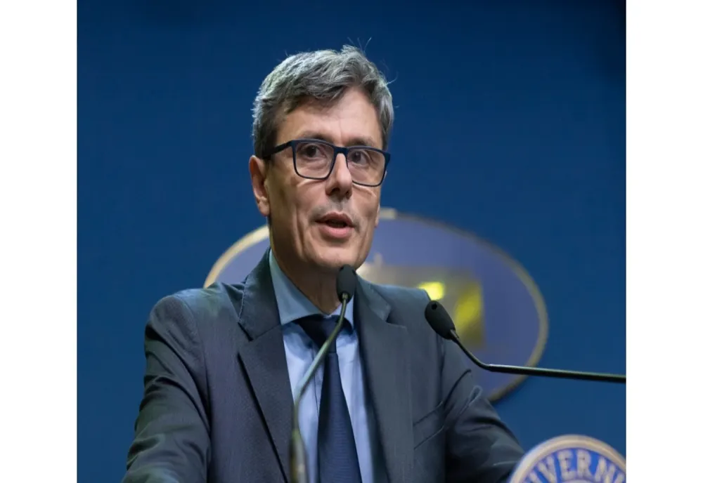 Scumpirile la energie electrică şi gaze pe pieţele internaţionale se vor regăsi „parţial” în facturile consumatorilor români