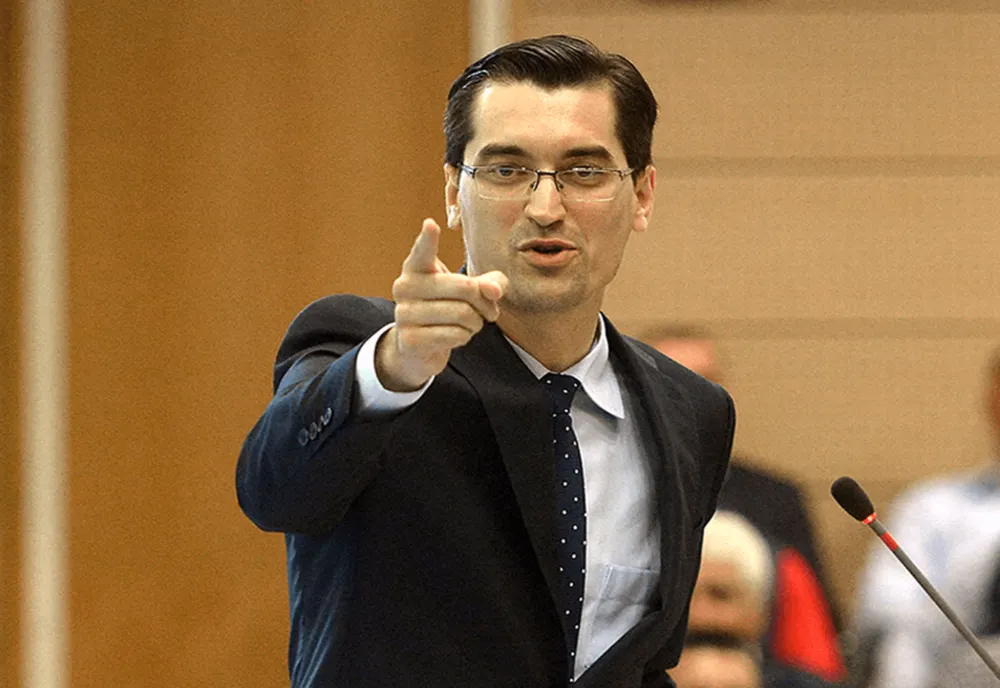 CSA Steaua, avertizată de Răzvan Burleanu. Din 2028, cluburile de drept public nu mai pot juca în play-off-ul Ligii 2