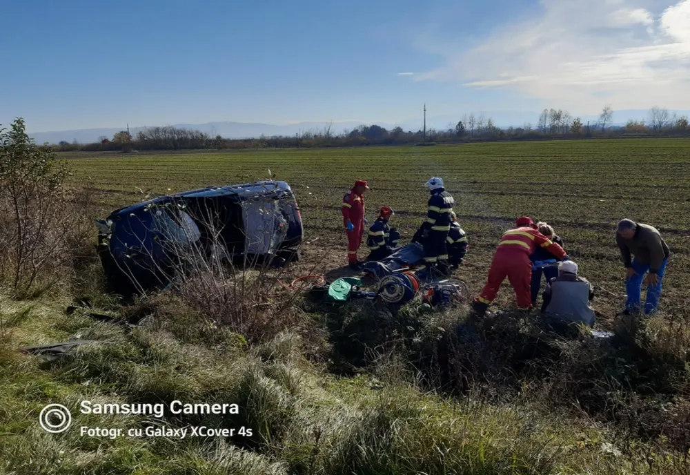 Timiș: Șapte persoane, dintre care doi copii, implicați într-un accident rutier