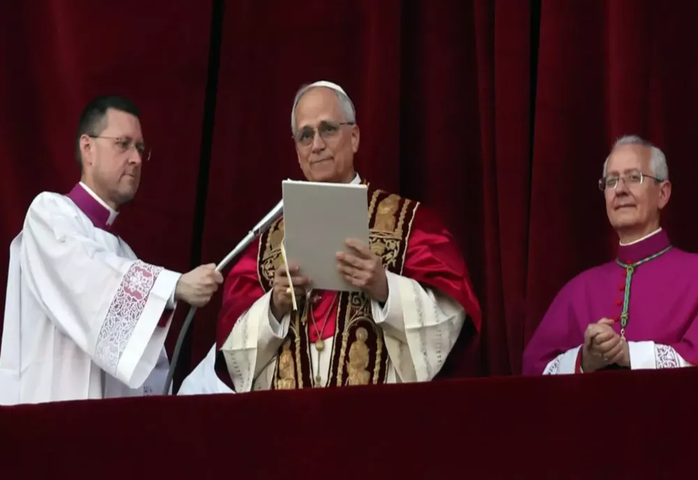 PAPA LEON, PRIMUL SĂU DISCURS DE LA BALCONUL BAZILICII SF. PETRU