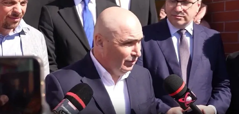 Ilie Bolojan, audiat la DNA Iași în dosarul lui Fănel Bogos. Premierul demis nu a făcut declarații