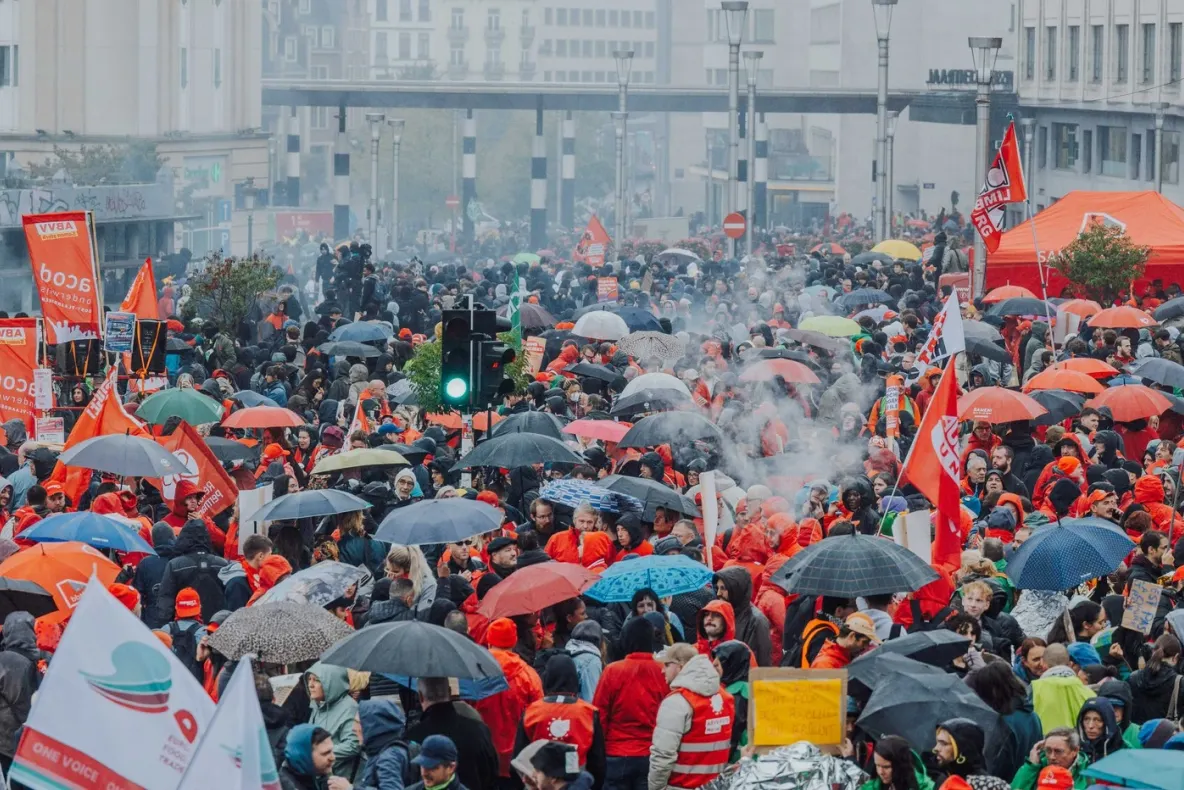 Franța fierbe! Proteste de amploare se pregătesc în toată țara, pe fondul tensiunilor sociale