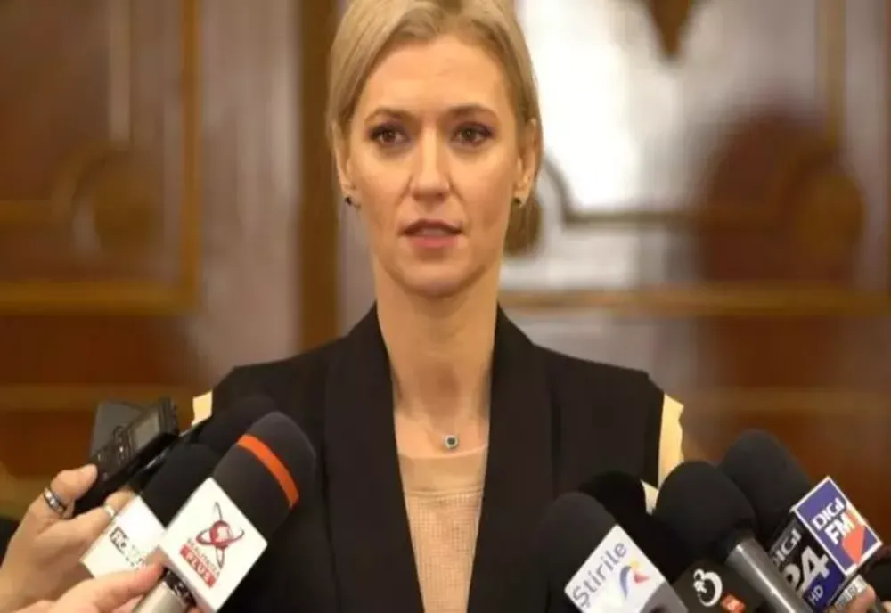 Alina Gorghiu, despre rotativa guvernamentală: Se va face în momentul în care se va putea face responsabil. Acum prioritatea zero este depăşirea grevei din educaţie