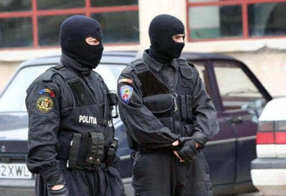 Rețea de trafic de persoane, destructurată în București: percheziții DIICOT în 5 județe și în Capitală