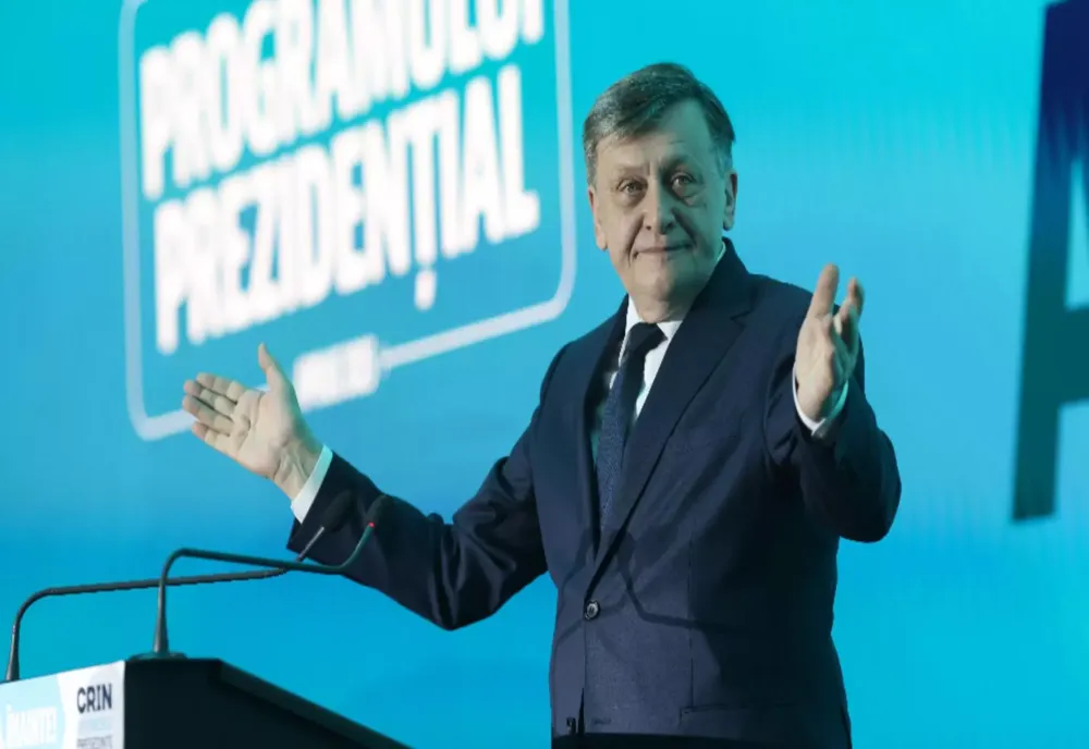 CRIN ANTONESCU ÎL TORPILEAZĂ PE TRAIAN BĂSESCU, DUPĂ PARTICIPAREA ACESTUIA LA CEREMONIA DE ÎNVESTIRE A LUI NICUȘOR DAN DE LA PARLAMENT: ”NU AVEA CE SĂ CAUTE ACOLO!”